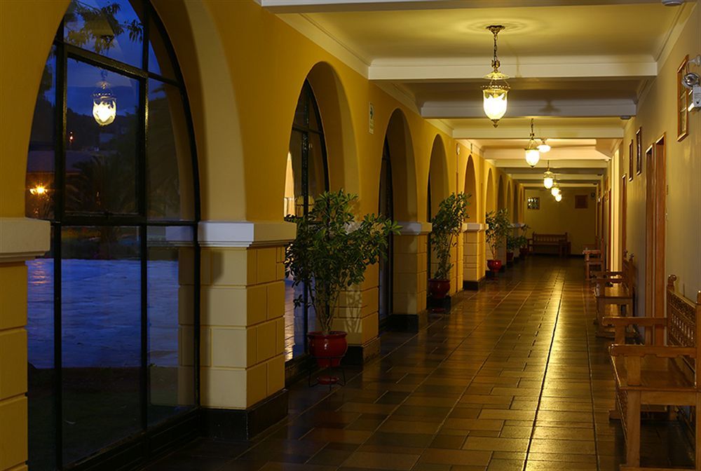 Lp Los Portales Hotel Tarma Exterior photo